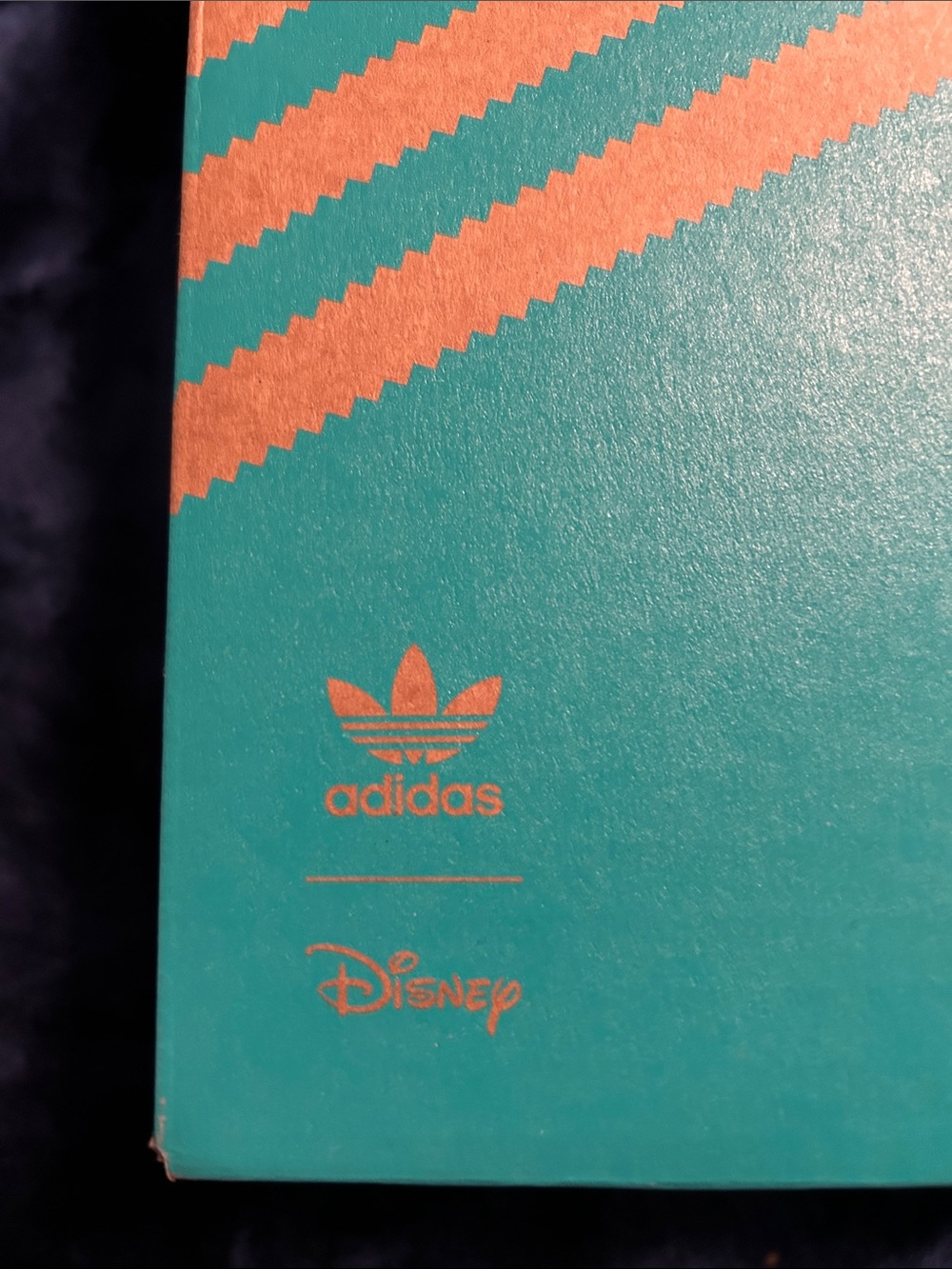 ADIDAS Stan Smith Disney Moana Women Sneakers Box Teal with Coral Accents - Picture 3 of 9